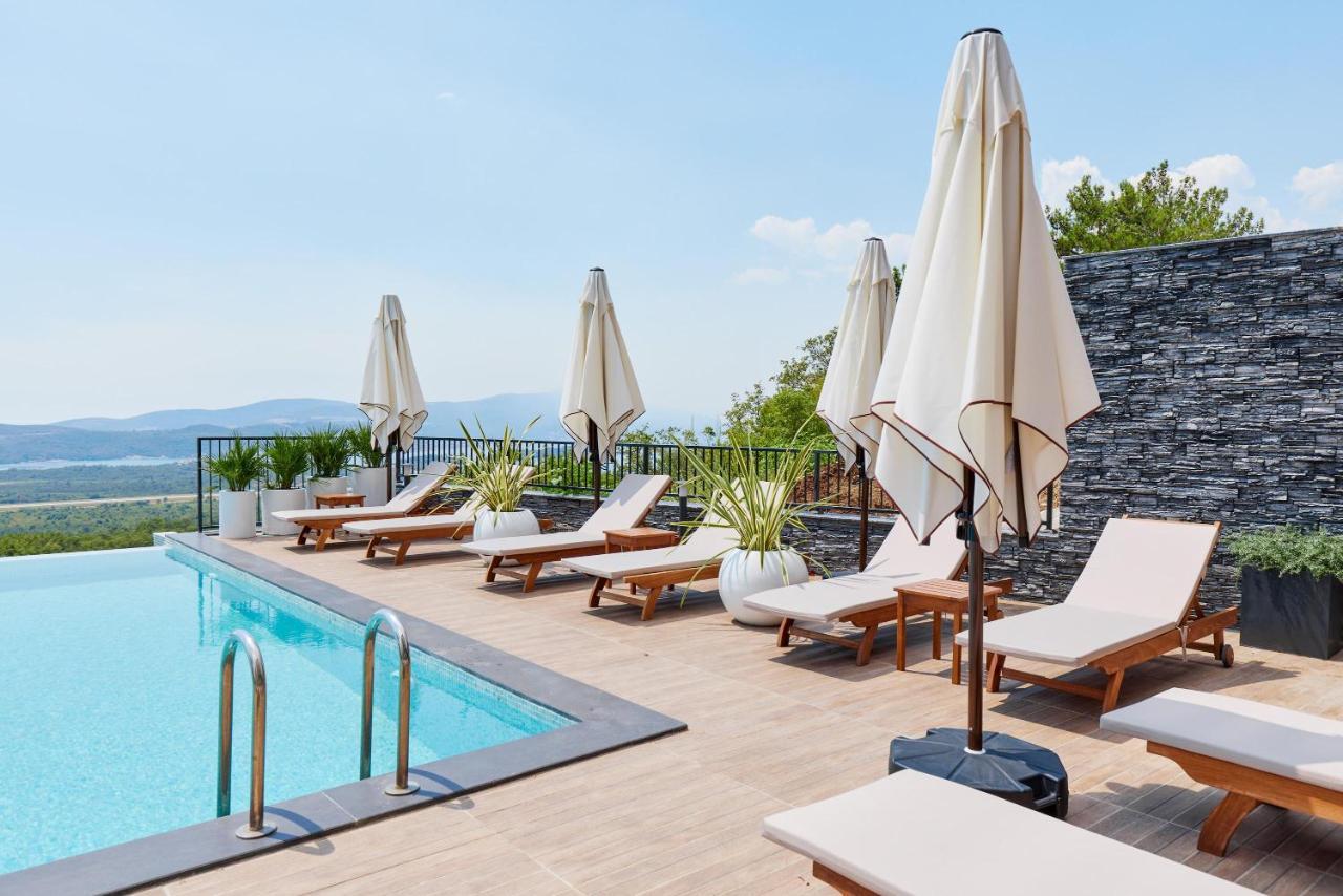 Bayview Hills Luxury Residences Tivat Luaran gambar