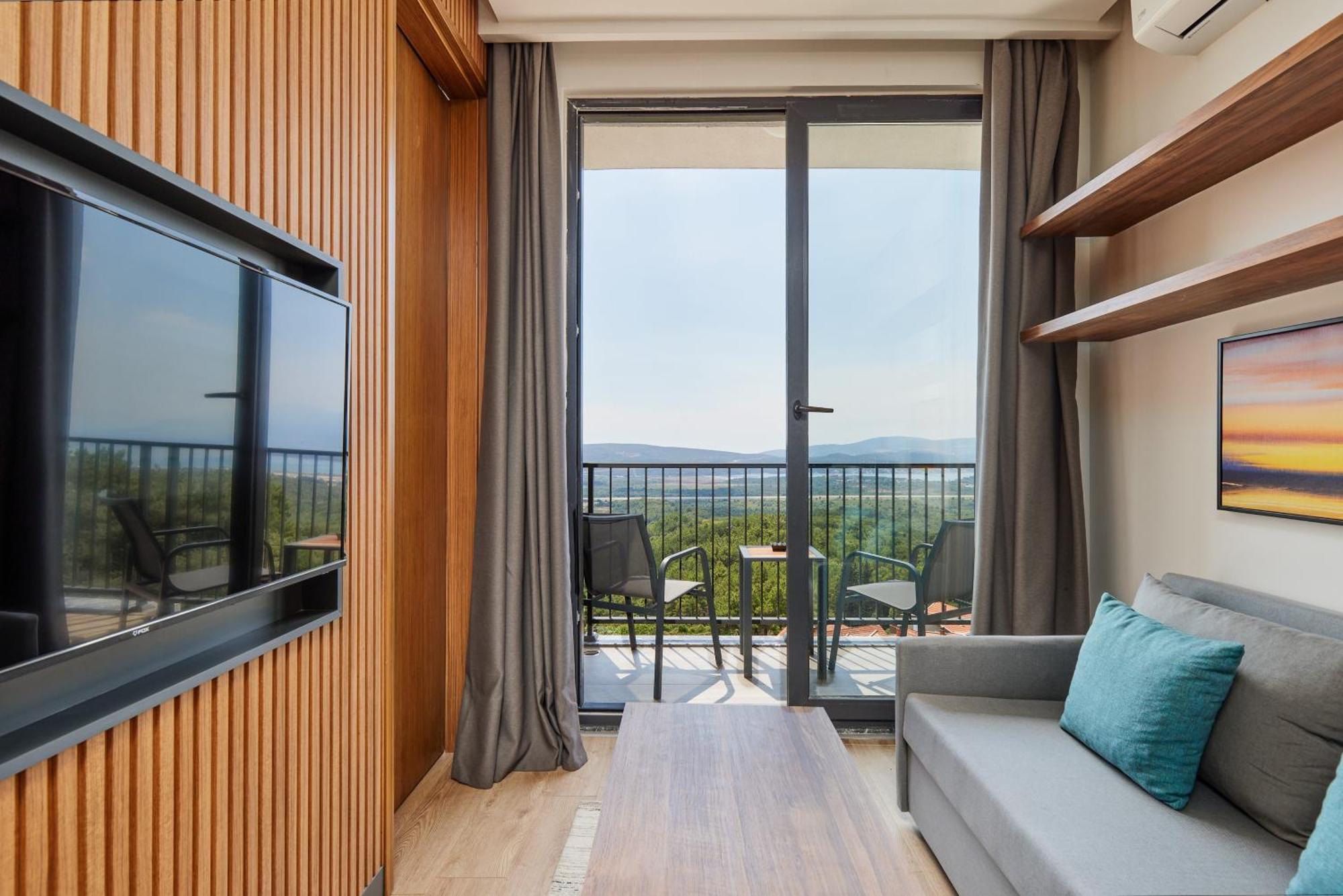 Bayview Hills Luxury Residences Tivat Luaran gambar